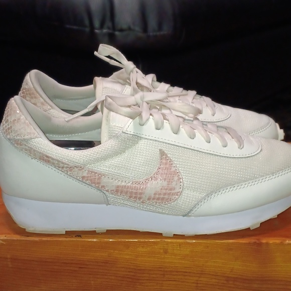 Nike Daybreak Sail Snakeskin - Picture 8 of 10